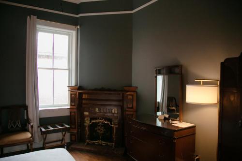 The Grand Hotel - image 11