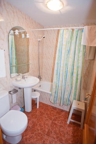  Hostal Miguel y Juani in LAlcúdia