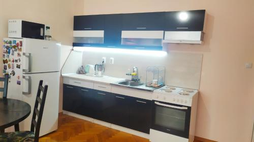 Lovely City Center 1BD, 1BT Apartment, Sofia (Foto 7)