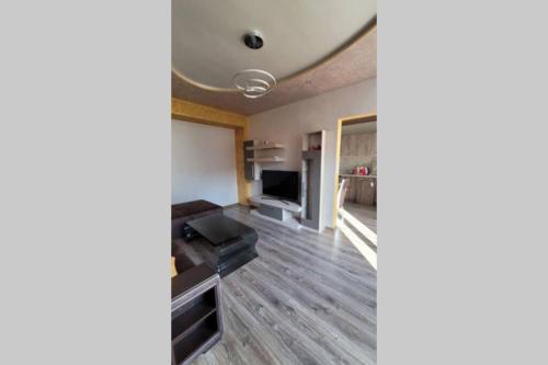 Луксозен апартамент с гледка към парк и топ център in Yambol