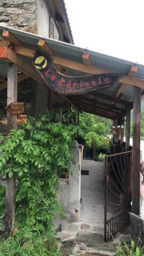 Buitenkant, La Cérisole (La Cerisole) in Saint-Étienne-de-Tinée