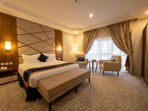 The Palaces Hotel Suites - Wadeen Anqarah