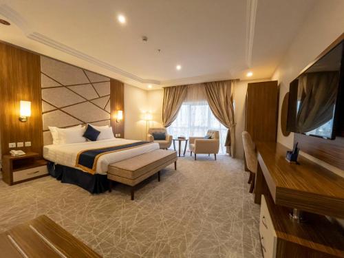 The Palaces Hotel Suites - Wadeen in Anqarah