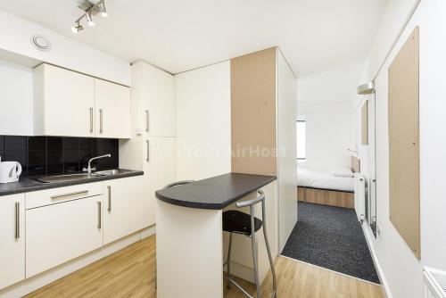For Students Only Spacious Studios at AXO Camden in London, Londýn (fotografie 7)