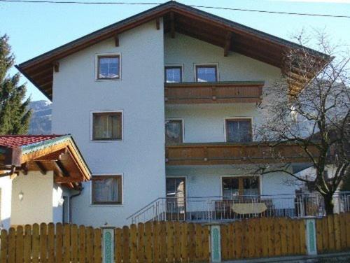 Ferienwohnungen Egger - Apartment - Zell am Ziller