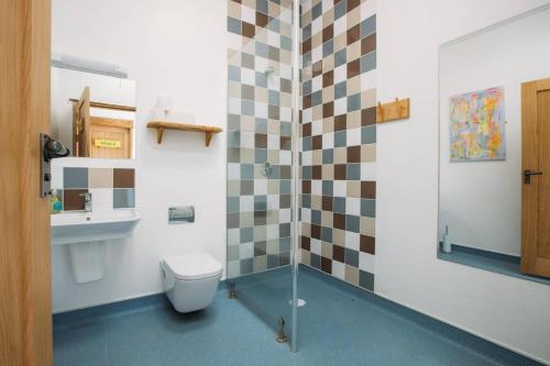 Glamping Yurts near Newquay Glamping Yurts near Newquay