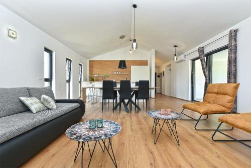 Villa 2044 in วินทิยัน