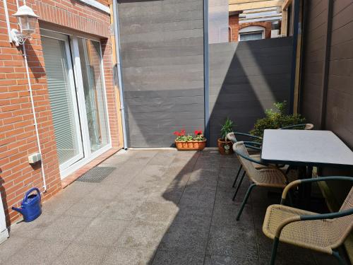 Ferienwohnung Trifkovic 3 460m von Emden entfernt