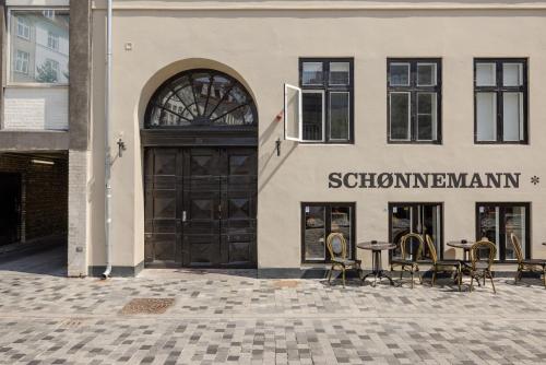 LUXURY Penthouse · Private Balcony · Heart of Copenhagen