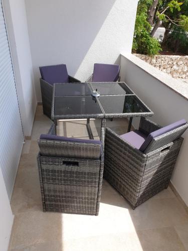 DELFIN VIDALICI APARTMAN