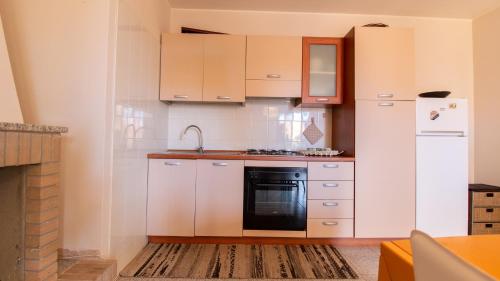 virtuve, Casa Corbezzolo in Funtana Meiga