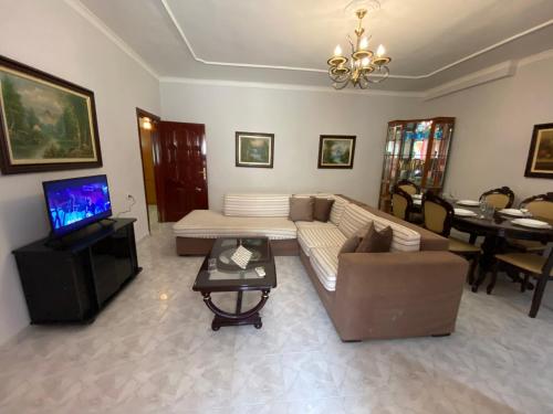 Modern and classic 2-bedroom unit apt. in Tirana