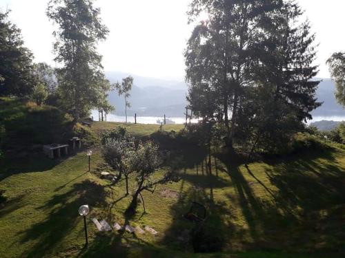 Villino Camparbino vista lago d orta in Madonna Del Sasso