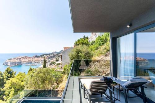 New&Luxury 5* with an Amazing View - Pure Apartment