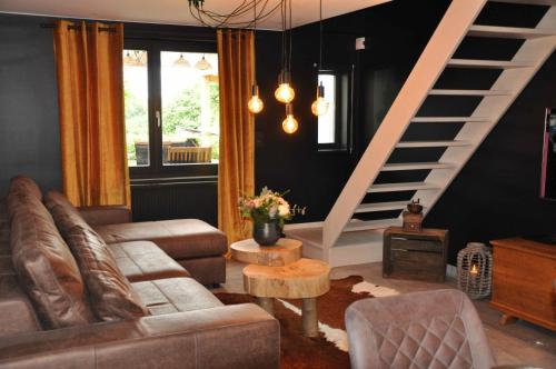 Maison le 30 in Palenge