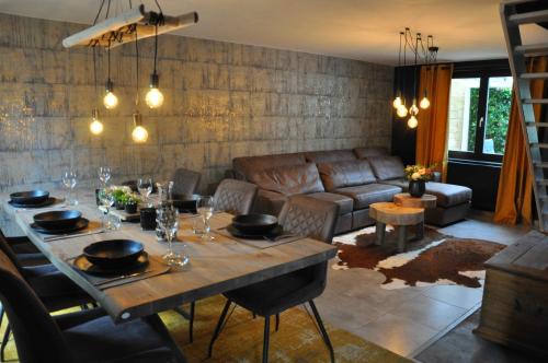 Maison le 30 gîte à louer Palenge