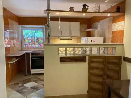 Kitchen, Dombos Vendeghaz in Golop