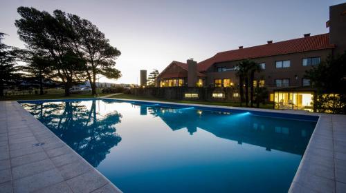 Peldbaseins, Days Inn by Wyndham Sierra de la Ventana in Sierra De La Ventana