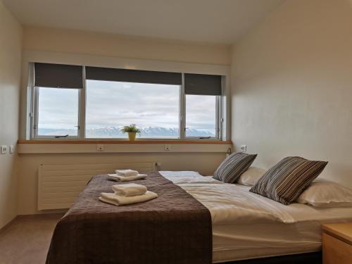 Hotel Mikligardur - image 2