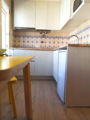 Studio Apartment image 6