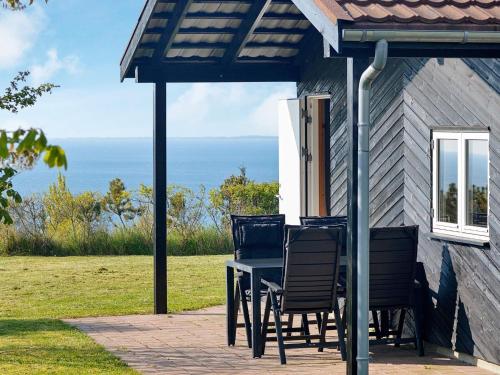  6 person holiday home in F revejle in Fårevejle