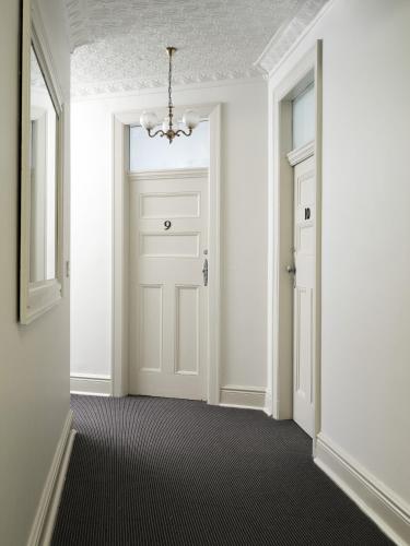 ทัศนียภาพภายนอกโรงแรม, โรงแรมเดอะดันเคิร์ก (The Dunkirk Hotel) in ดาร์ลิงฮาร์เบอร์