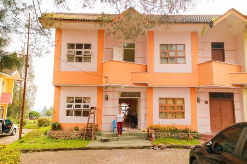 Villa Bukit Indah Brastagi / Berastagi in Berastagi