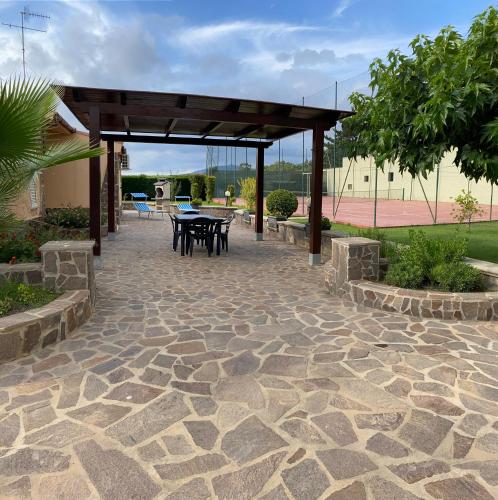 Exterior view, villamorus in Alghero