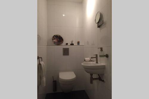 Luxury water apartment Amsterdam