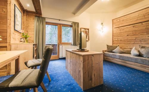 One-Bedroom Suite