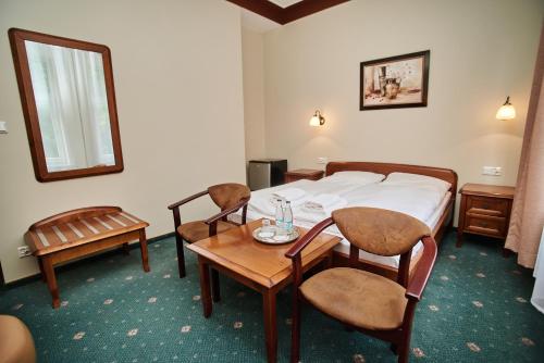 Park Hotel - main image