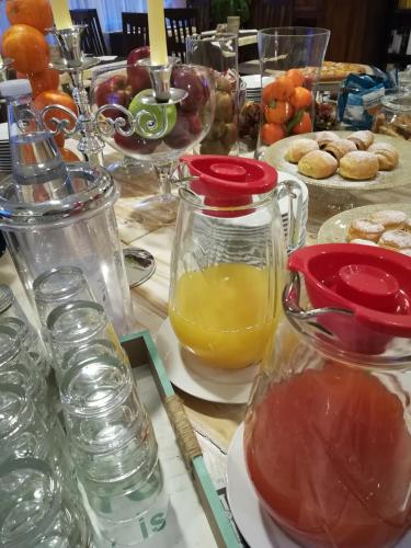 Hotel Crosal - image 9