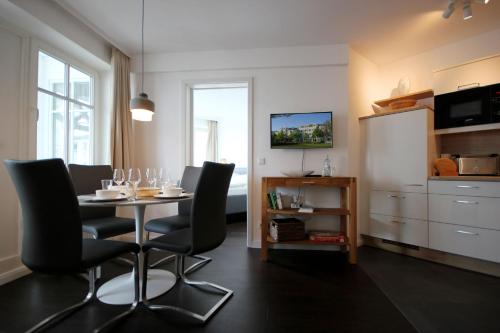 Facilities, Seepark Sellin - by Rujana in Ostseebad Sellin