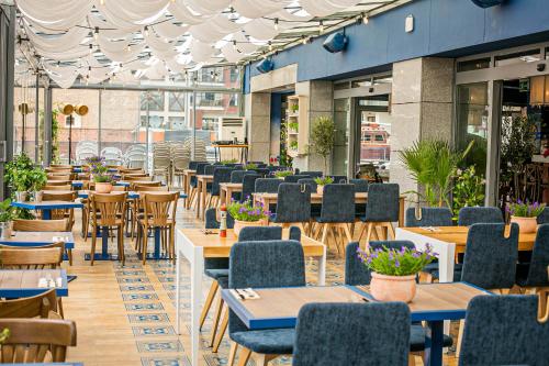 Hotel Marina Club Old Town View - 레스토랑