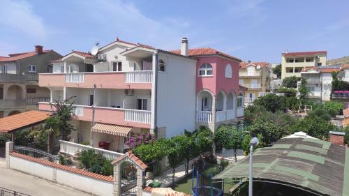  Ivano Apartments in Grebaštica