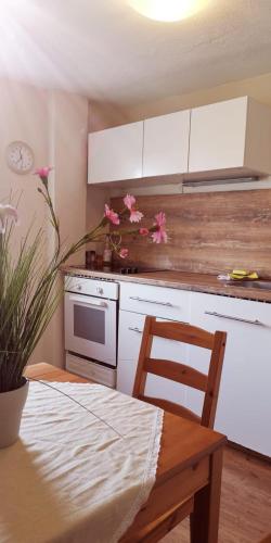 Book-A-Room City Apartment Salzburg - image 12