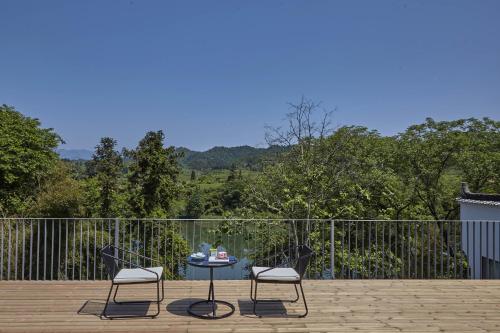 Wuyuan Yi Chuan Yi Su River View Sen Hotel