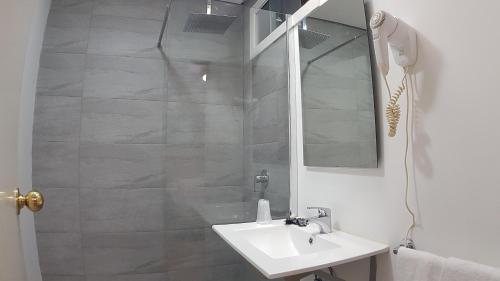 Triple Room image 6