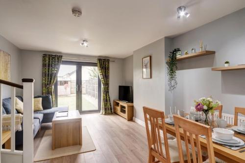 Comfortable & Modern 2 Bed Lincoln