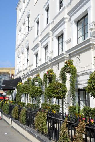Kings Cross Inn Hotel - image 11