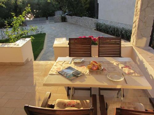 Holiday Home Lujo