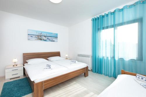 Apartment image 9