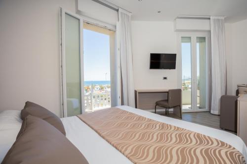 Hotel Baby, Rimini