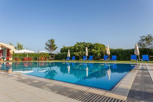 Alonia Hotel Apartments - image 9