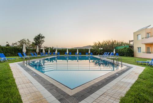 Alonia Hotel Apartments - image 3