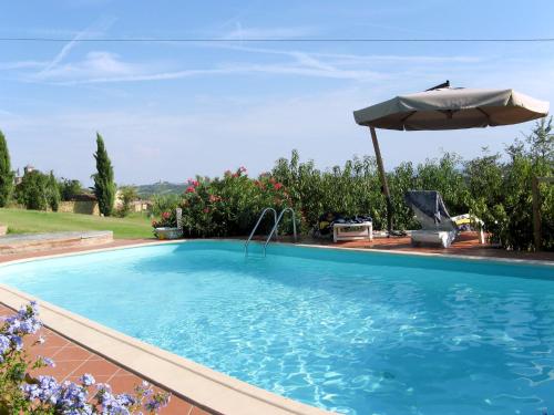Holiday Home Le Rose Rosse by Interhome in Grazano Badolio