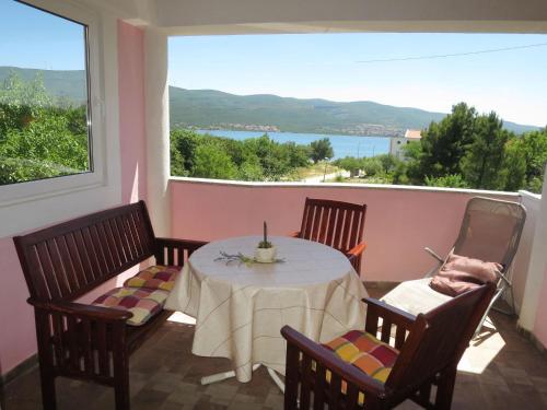  Apartment Marina-1, Pension in Pridraga