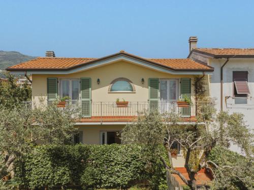Holiday Home Giuliana by Interhome - Massa