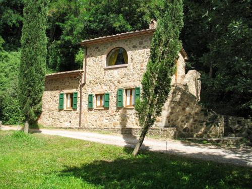  Holiday Home Il Pozzo by Interhome in Podere Caminino
