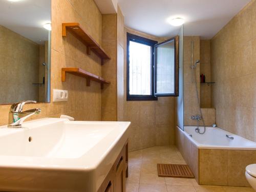 Holiday Home Igor by Interhome in Ambolo